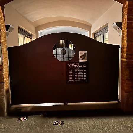 Bon Bon Del Corso Con Terrazzo E Aria Condizionata Apartment Asti Bagian luar foto