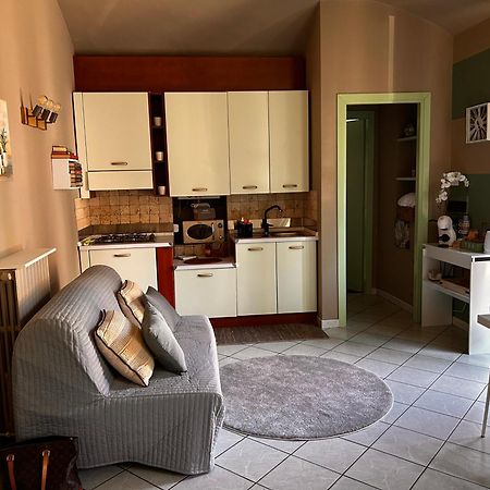 Bon Bon Del Corso Con Terrazzo E Aria Condizionata Apartment Asti Bagian luar foto