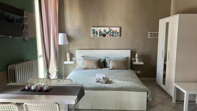 Bon Bon Del Corso Con Terrazzo E Aria Condizionata Apartment Asti Bagian luar foto