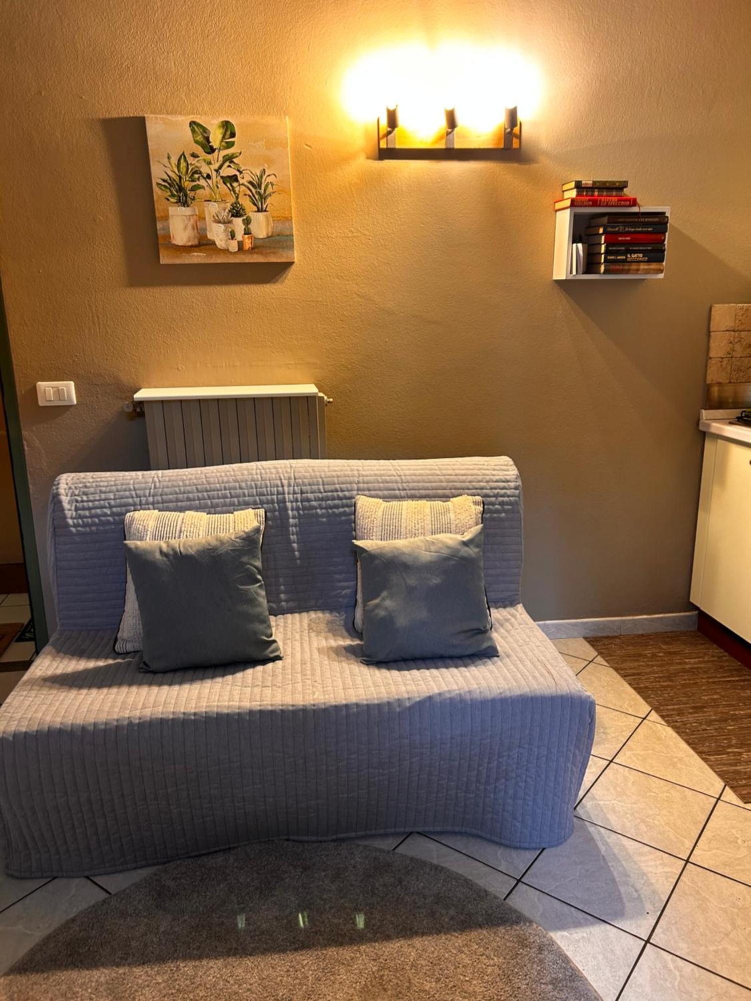 Bon Bon Del Corso Con Terrazzo E Aria Condizionata Apartment Asti Bagian luar foto